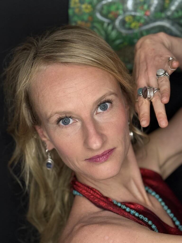 Lilith-Dresden-Tantramassage-Sinnesart3